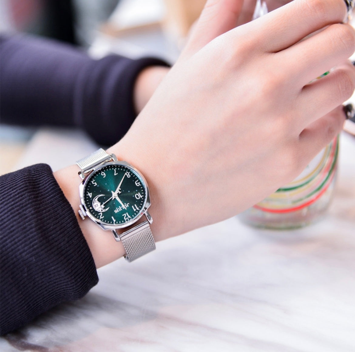 ساعة نسائية