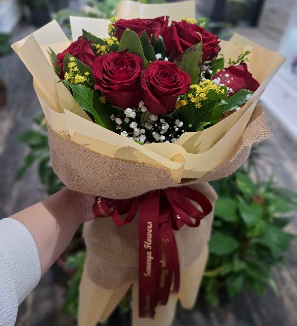 الورد الاحمر